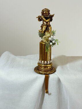Mark Roberts Collectible Jeweled Cherub Stocking Holder 14.5" Flute Antique Gold